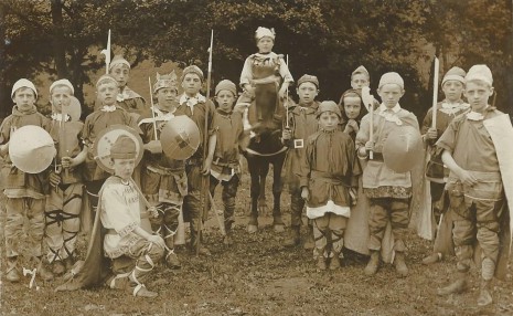 King Ecgbert Pageant, July 1909. King Ecgbert and his soldiers.