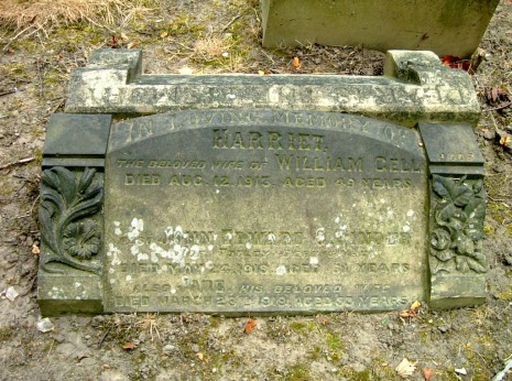 Grave of John Edward Greenwood Pinder, his wife Jane and sister-in-law Harriett Gell