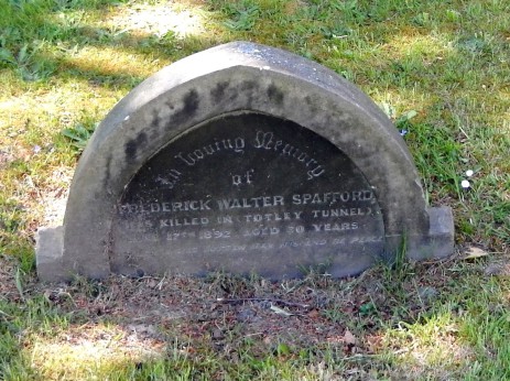 Gravestone of Frederick Walter Spafford, Dore Christ Church